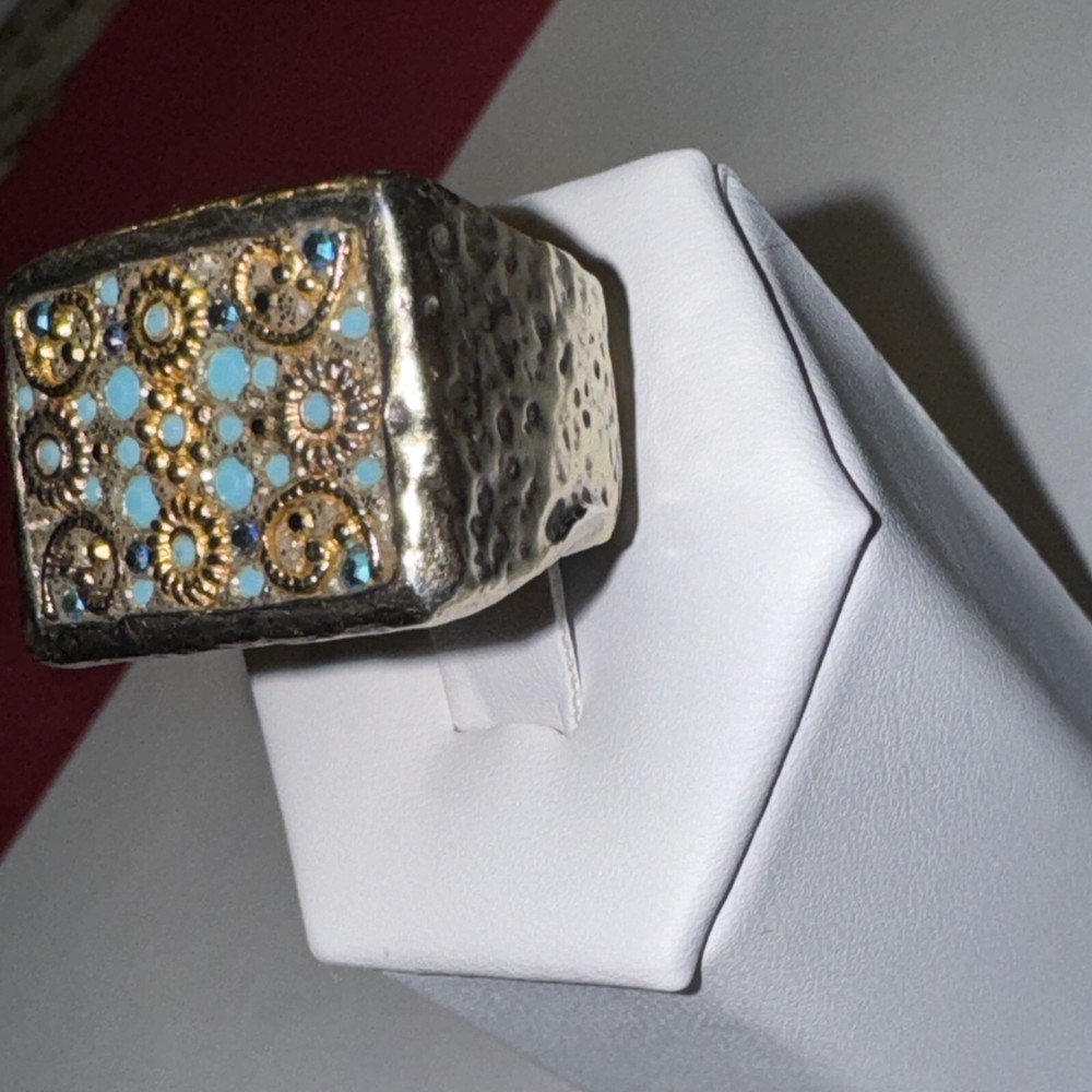 Sz 6 Silver And Turquoise Color Stone Ring