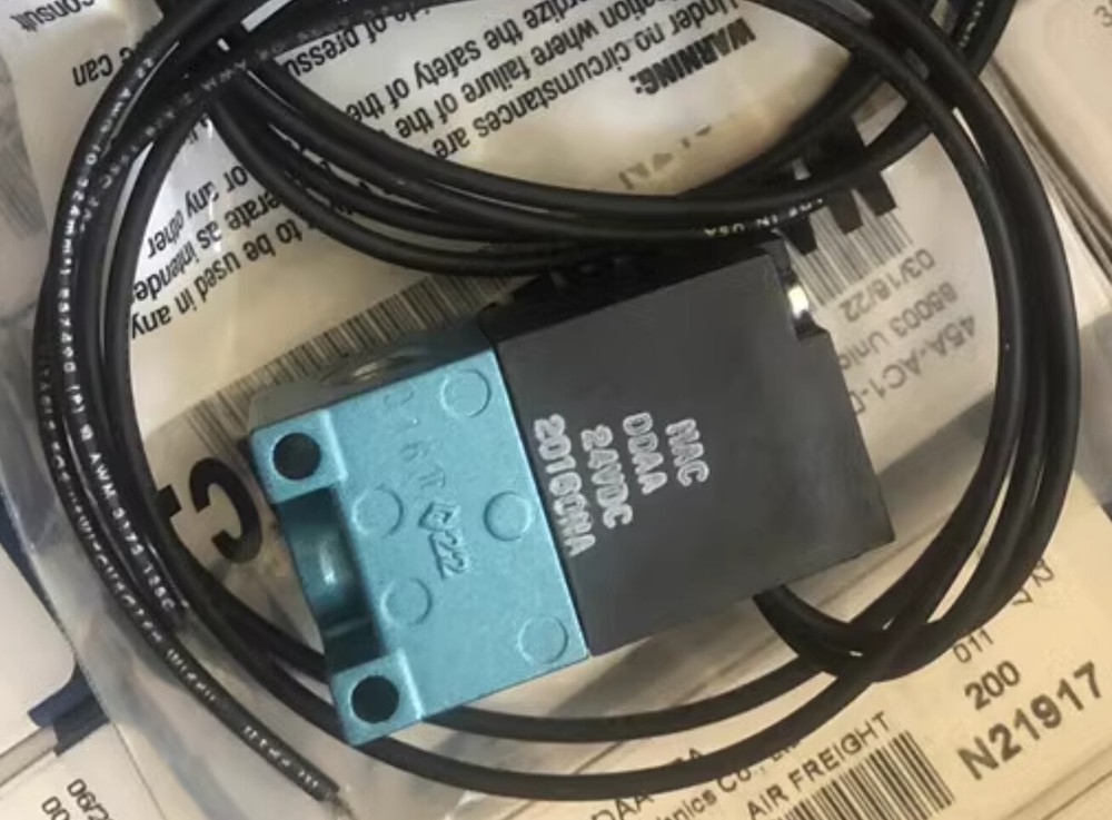 1PC MAC 35A-AAA-DDAA-1BA solenoid Valve 35AAAADDAA1BA New Expedited Ship