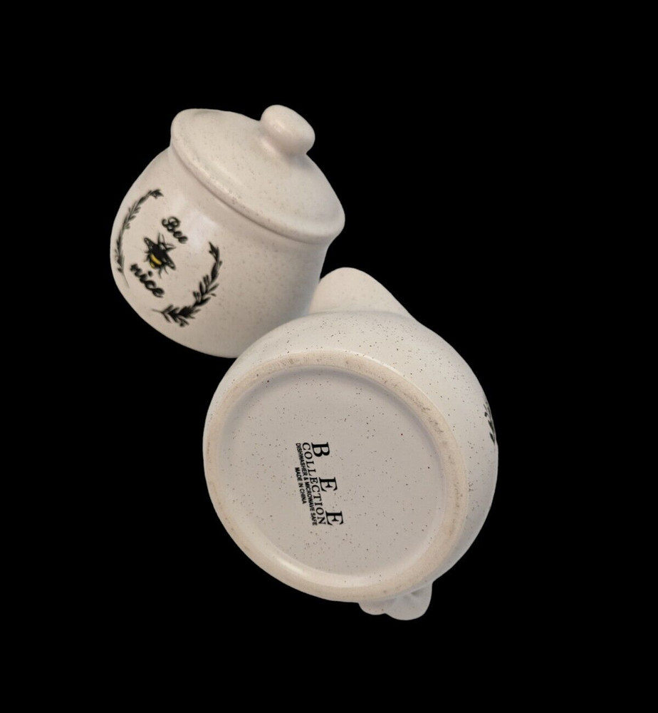 BEE COLLECTION CERAMIC CREAMER AND SUGAR BOWL BEE Nice
