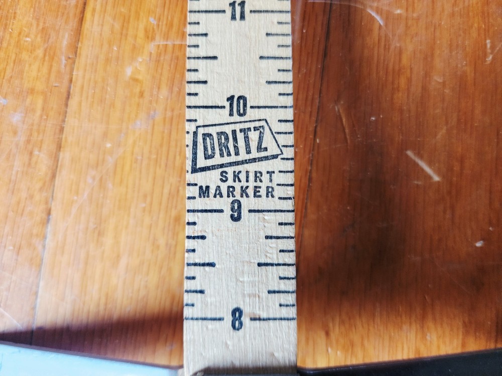 Dritz Skirt Marker