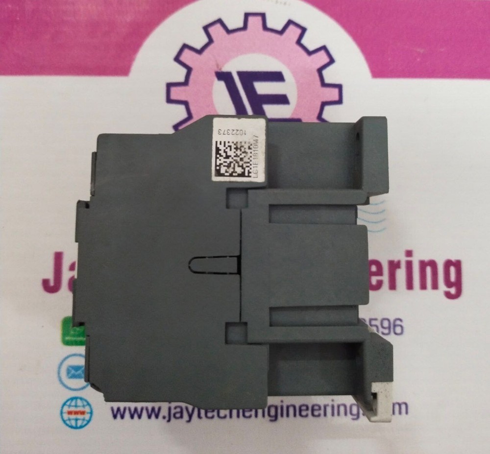 SCHNEIDER LC1E18 EASY PACT TVS CONTACTOR