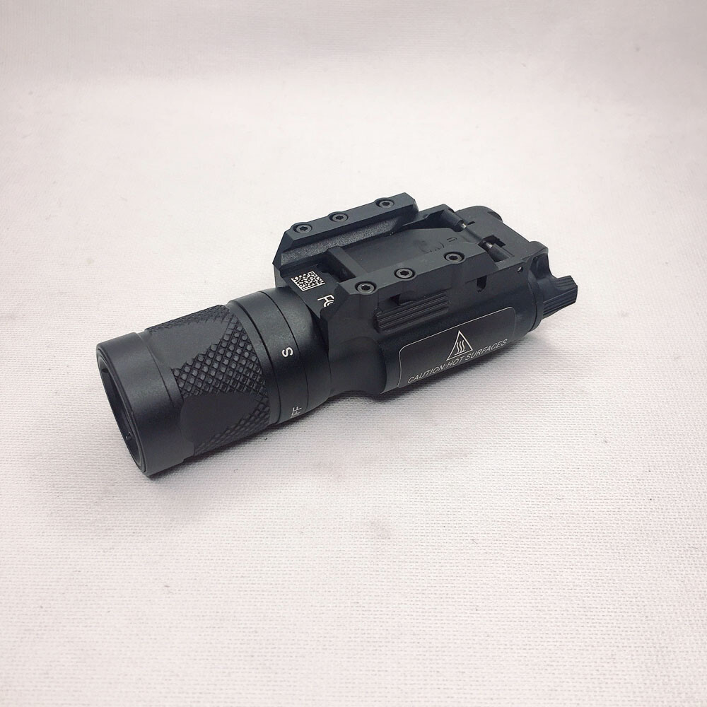 Tactica X300V Flashlight Dual-Output Flashlight Strobe Light White Shooting