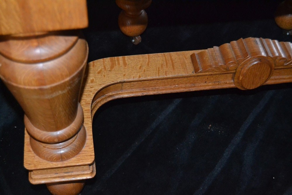 Antique Victorian Solid Quarter sawn Oak Farm House Dining Table Gorgeous