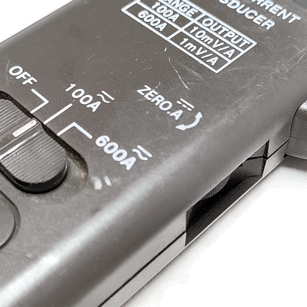 Rs Components 206-630 AC/DC 600 Amps Current Transducer.