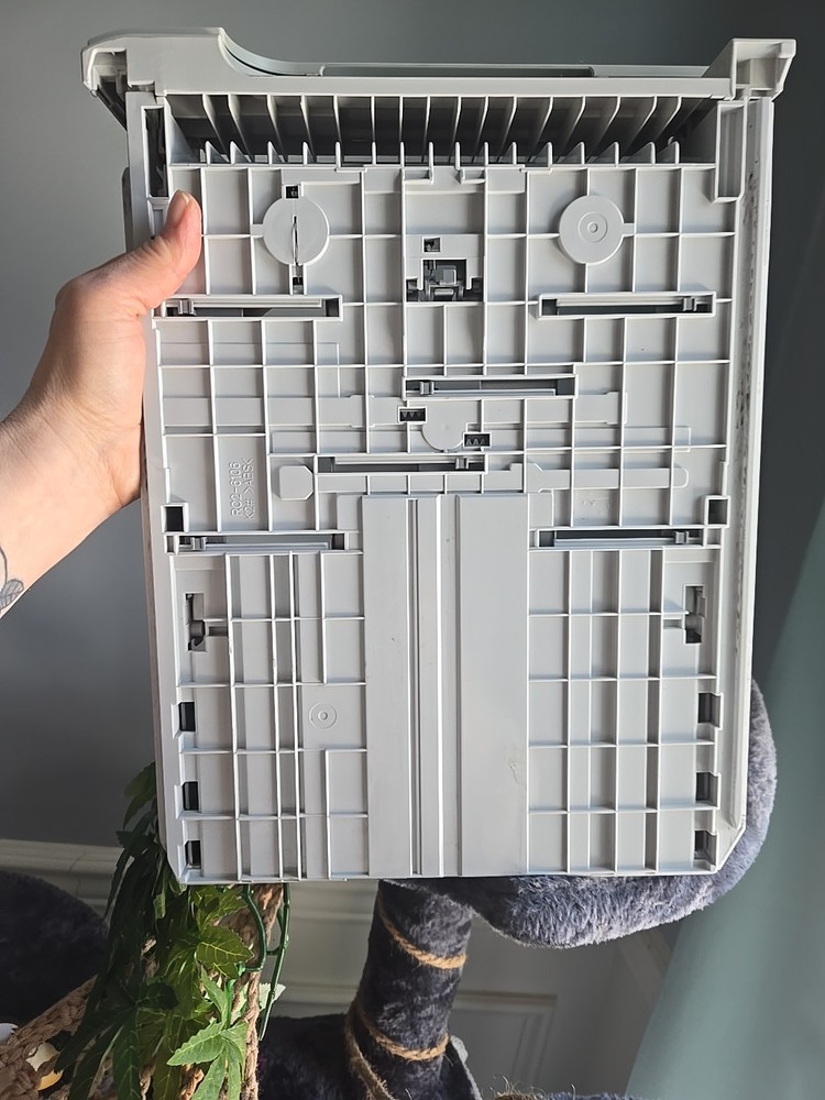 This is a genuine HP RC2-6106 sheet paper input tray for a printer. 