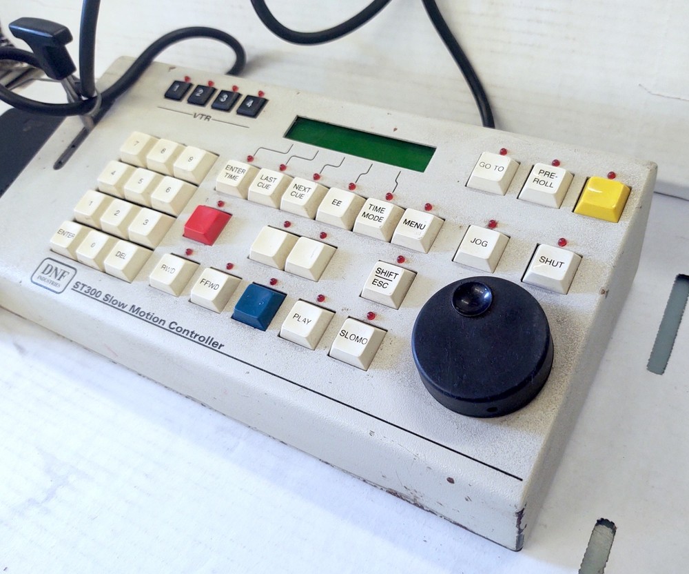 DNF ST300 Slow Motion Controller w/ Power Supply