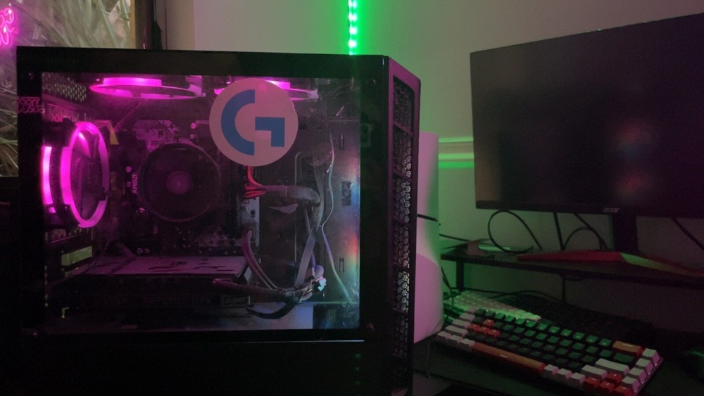 gaming pc desktop computer