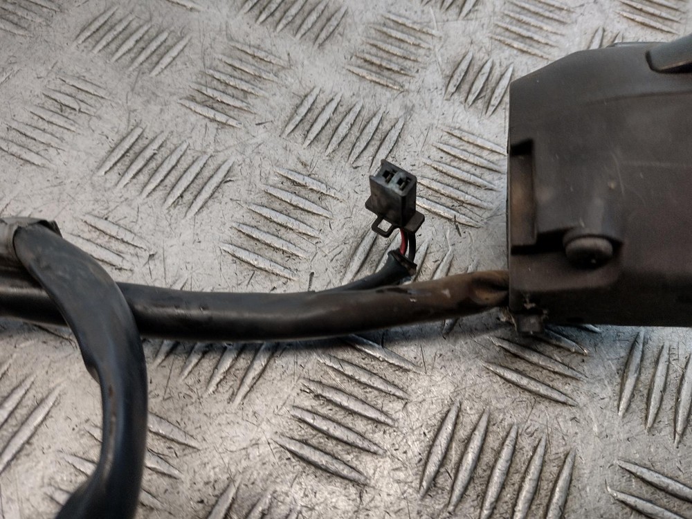 2014 YAMAHA MT 125 Left Hand Switch Gear