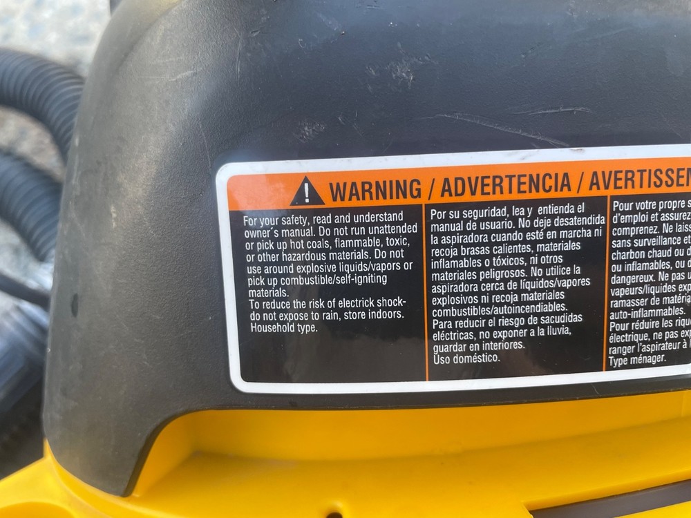 STINGER WET/DRY MINI VAC