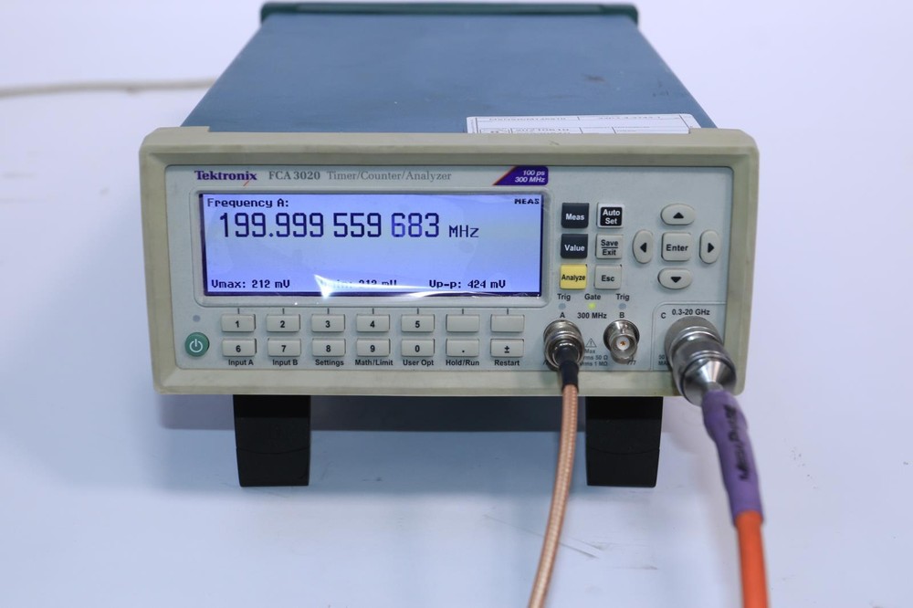 Tektronix FCA 3020 timer counter analyzer 20 GHz opt 14B