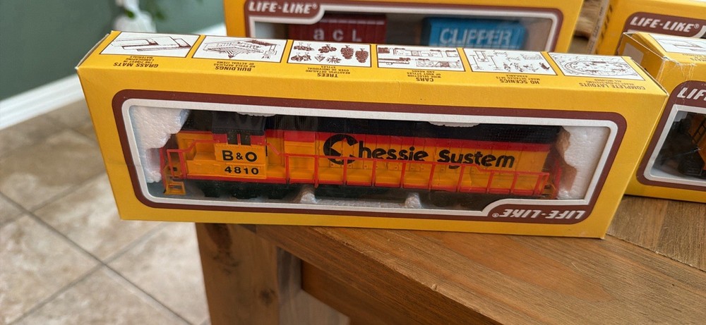 Rugged Mountain Railway Train Set