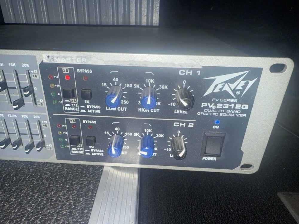 PEAVEY PV231EQ DUAL 31 BAND GRAPHIC EQUALIZER
