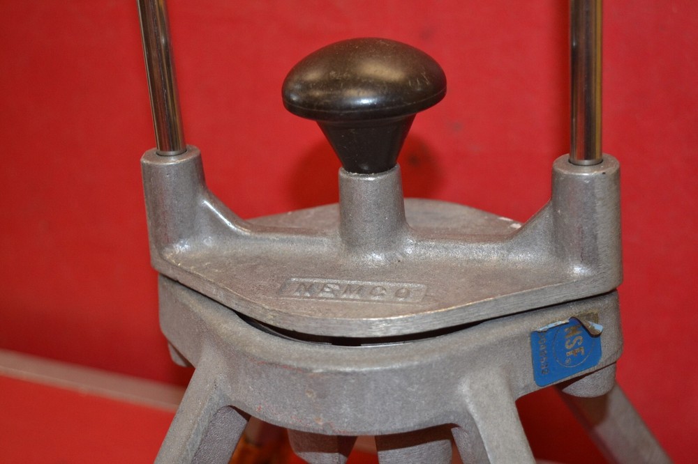 Nemco Commercial 6 Section Fruit & Vegetable Slicer/Wedger