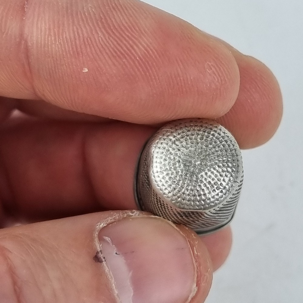 Antique Solid Silver Thimble Birmingham 1905 James Fenton