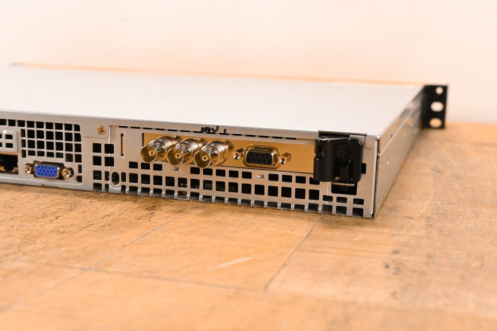 LiveU LU2000 Dual HD Output Decoder Server CG01T4W