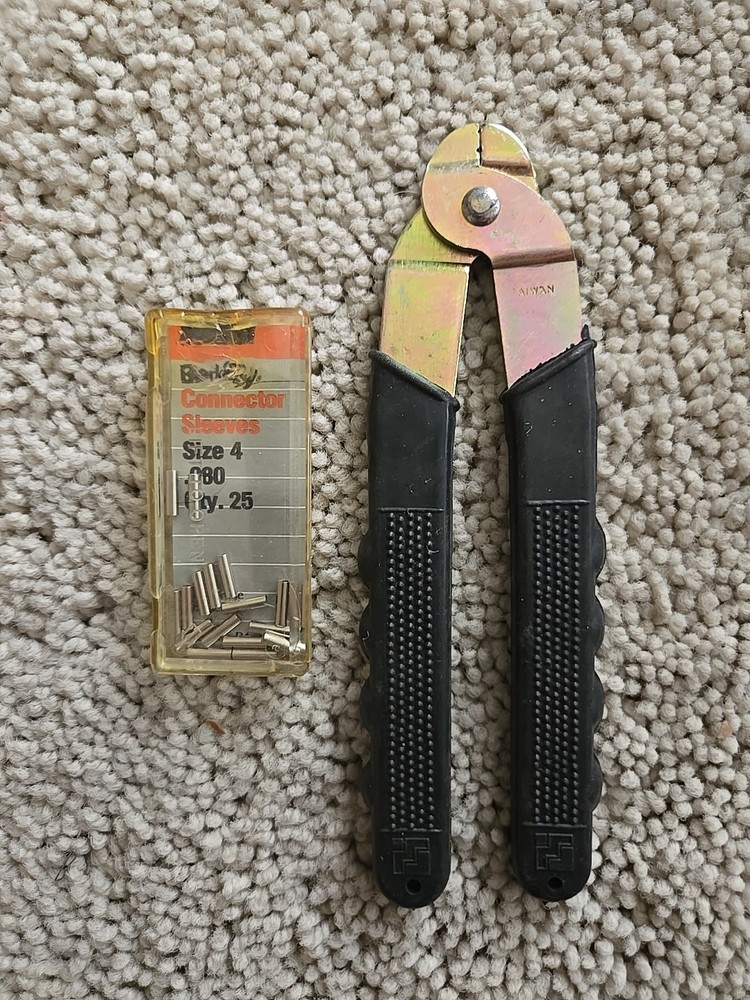 Berkley  Leader Making Kit  vintage