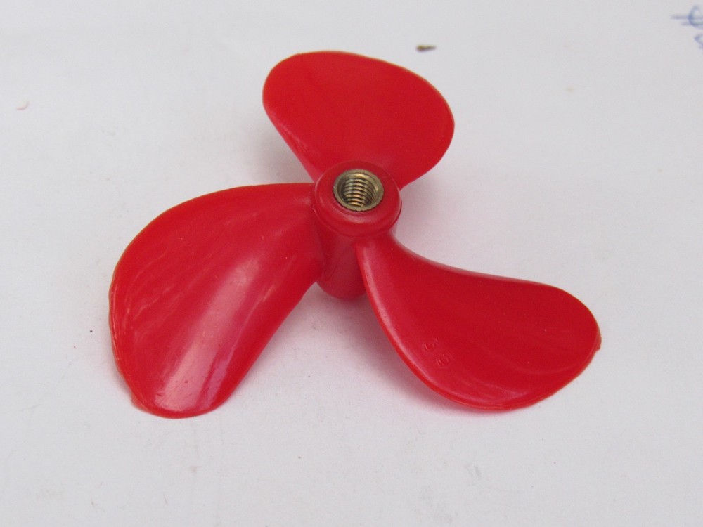 RC MODEL SHIP FITTING GRAUPNER3 BLADE PLASTIC PROPELLERS-#1224/55R