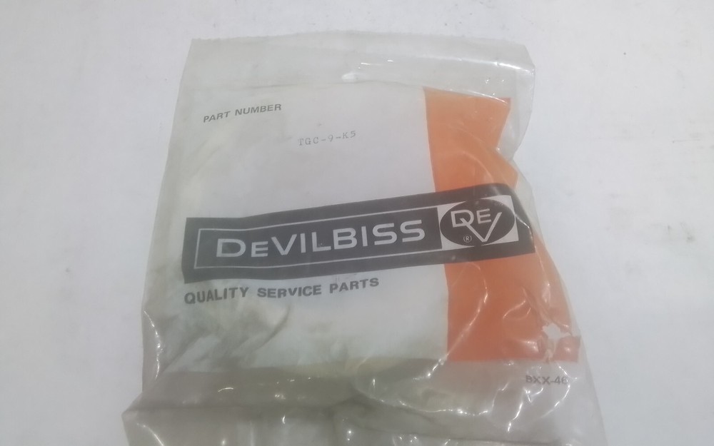 DeVilbiss Spray Gun Various PARTS (VT9)