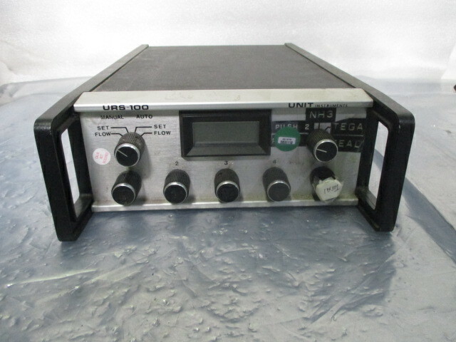 Unit Instruments URS-100 Mass Flow Controller and readout, 421272