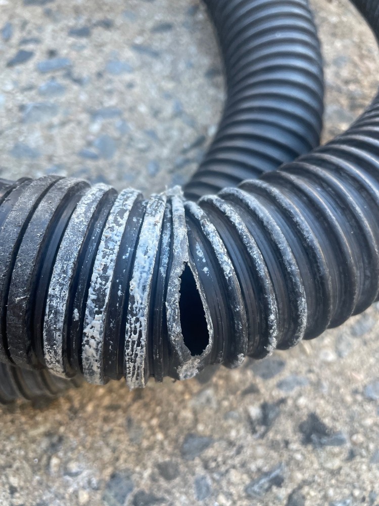 STINGER WET/DRY MINI VAC