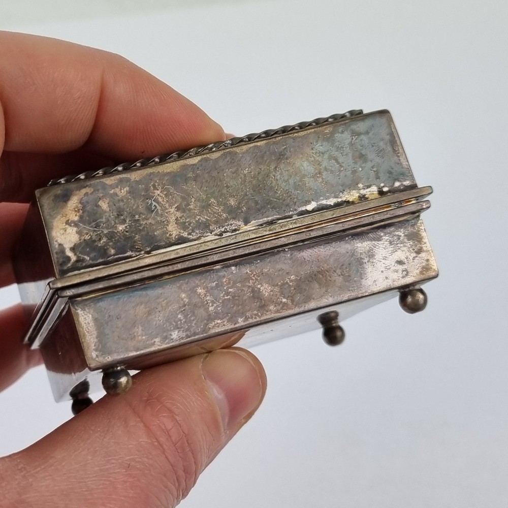 Vintage Solid Silver Box 6.5cm Wide London 1961 Leonard William Burt