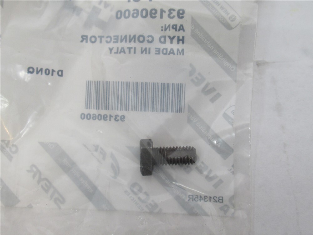 CNHi 93190600 , Hyd. Connector