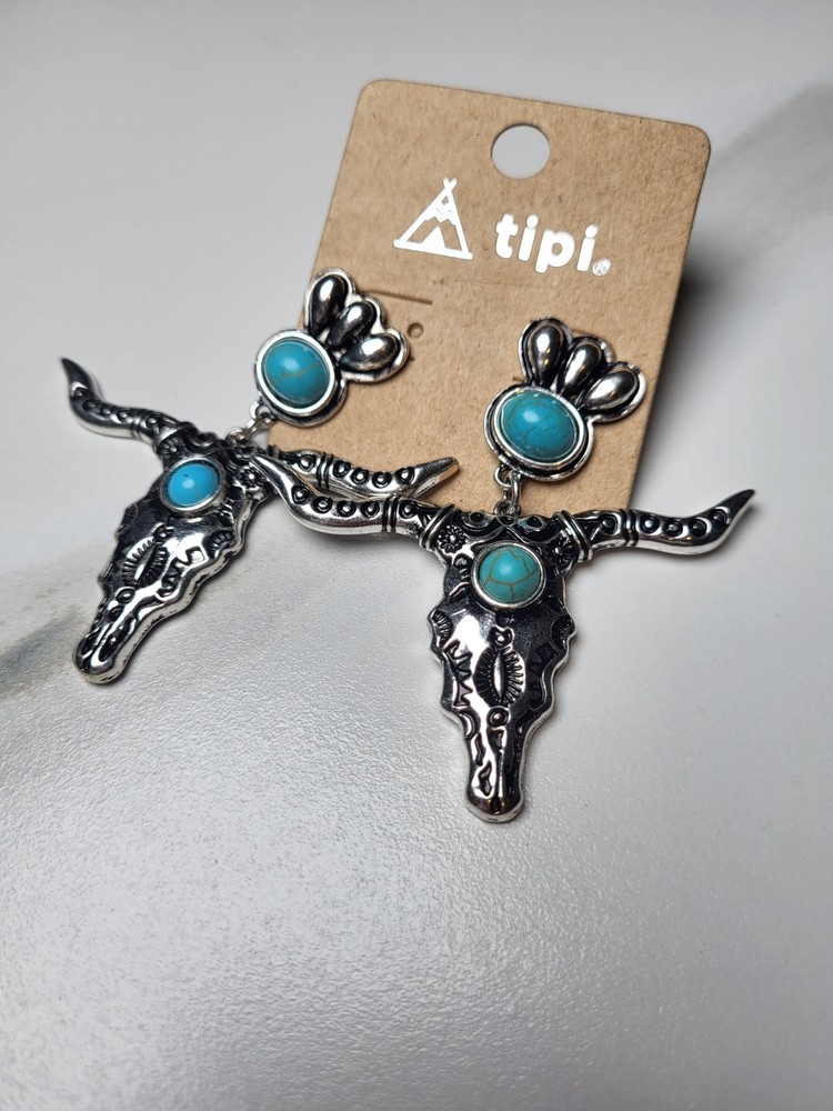tipi. Steer Head Turquoise Dangle Earrings Western Animal Theme Silver