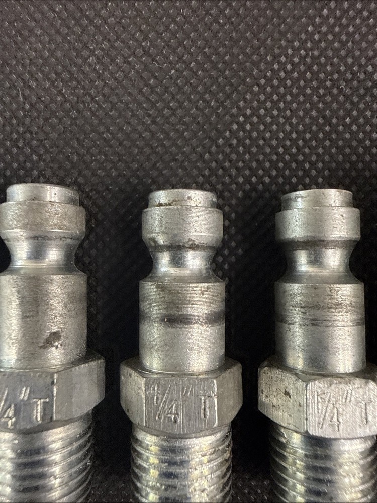 Milton S215 6 Piece T-Style Coupler Kit USED, NICE!!