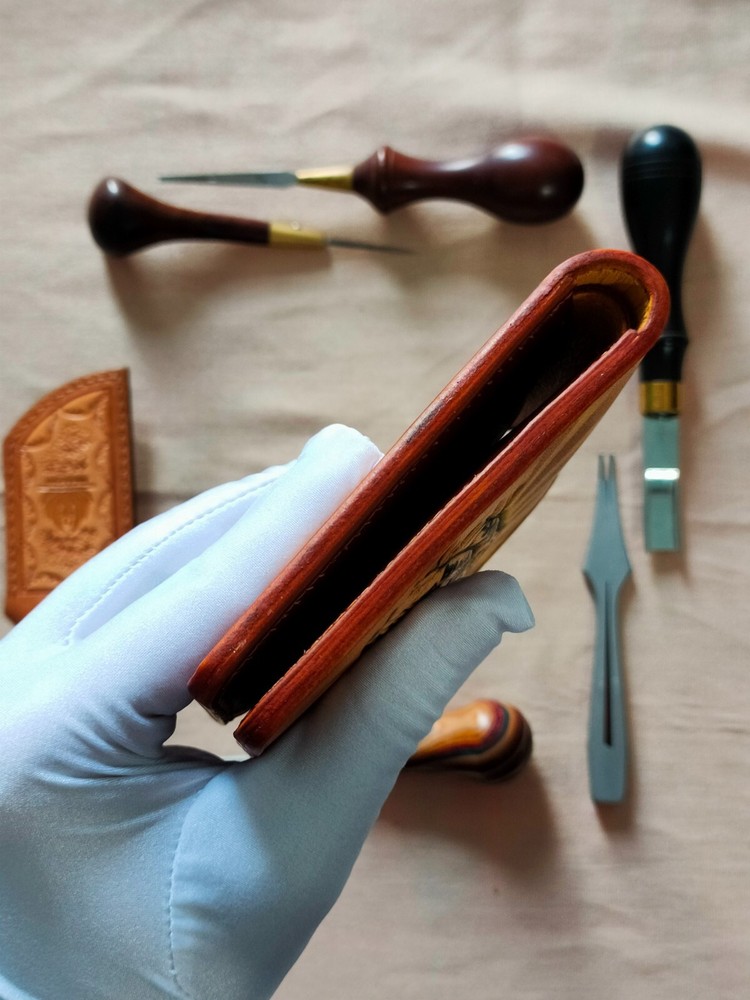 "Praying Hand" Leather Craving Unisex Wallet ||| 100% Handmade