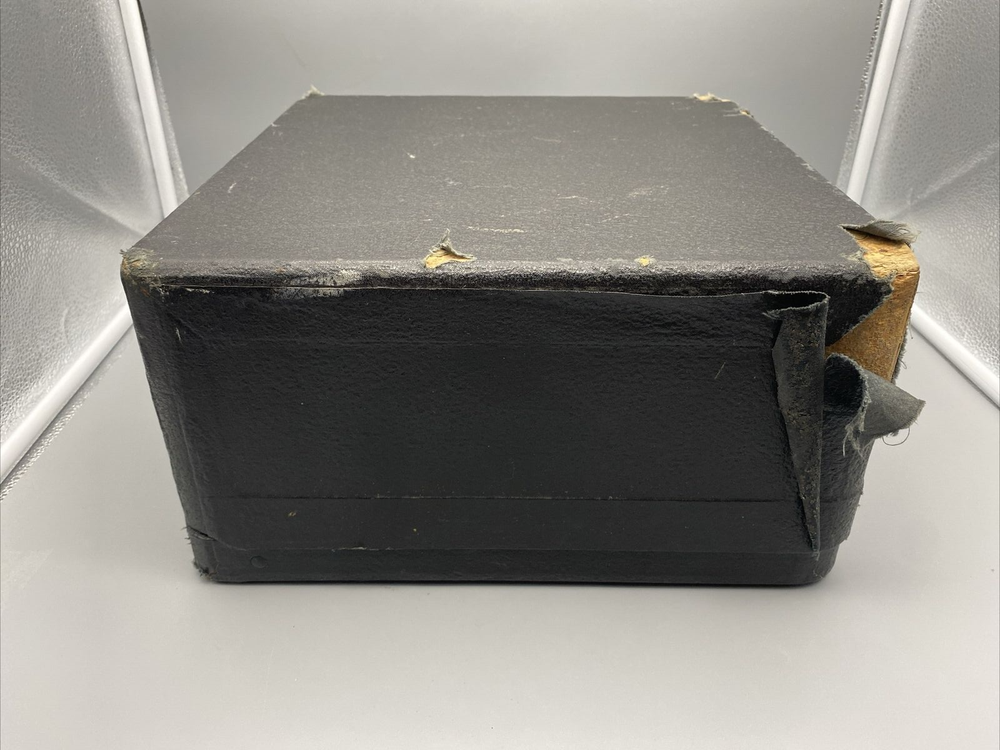 Royal Typewriter Arrow Black with Case