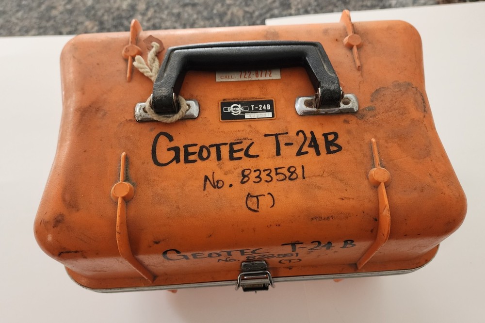 Geotec T-24b Survey Transit