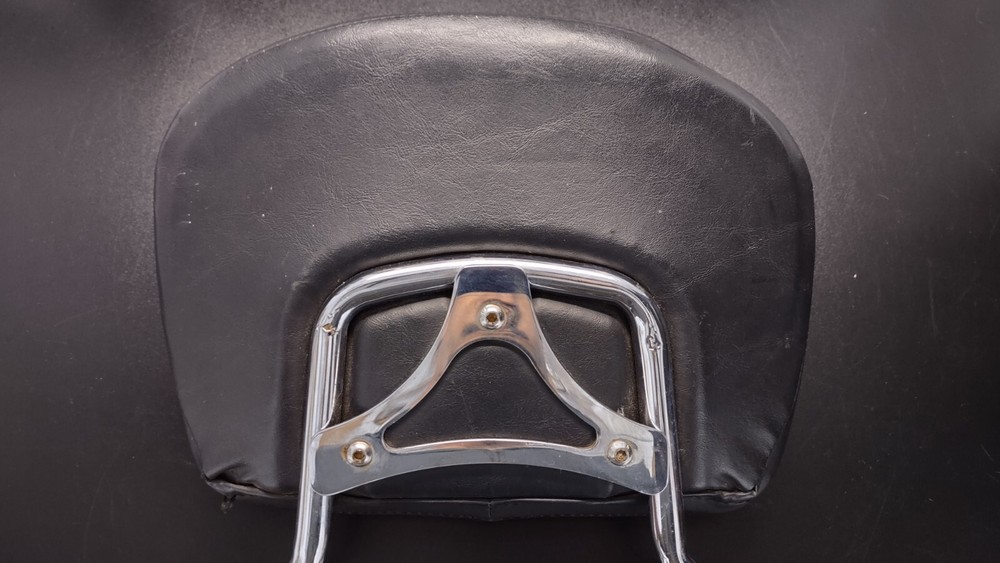 2004 Honda Shadow VT1100c Quick Release Sissy Bar Passenger Backrest #755
