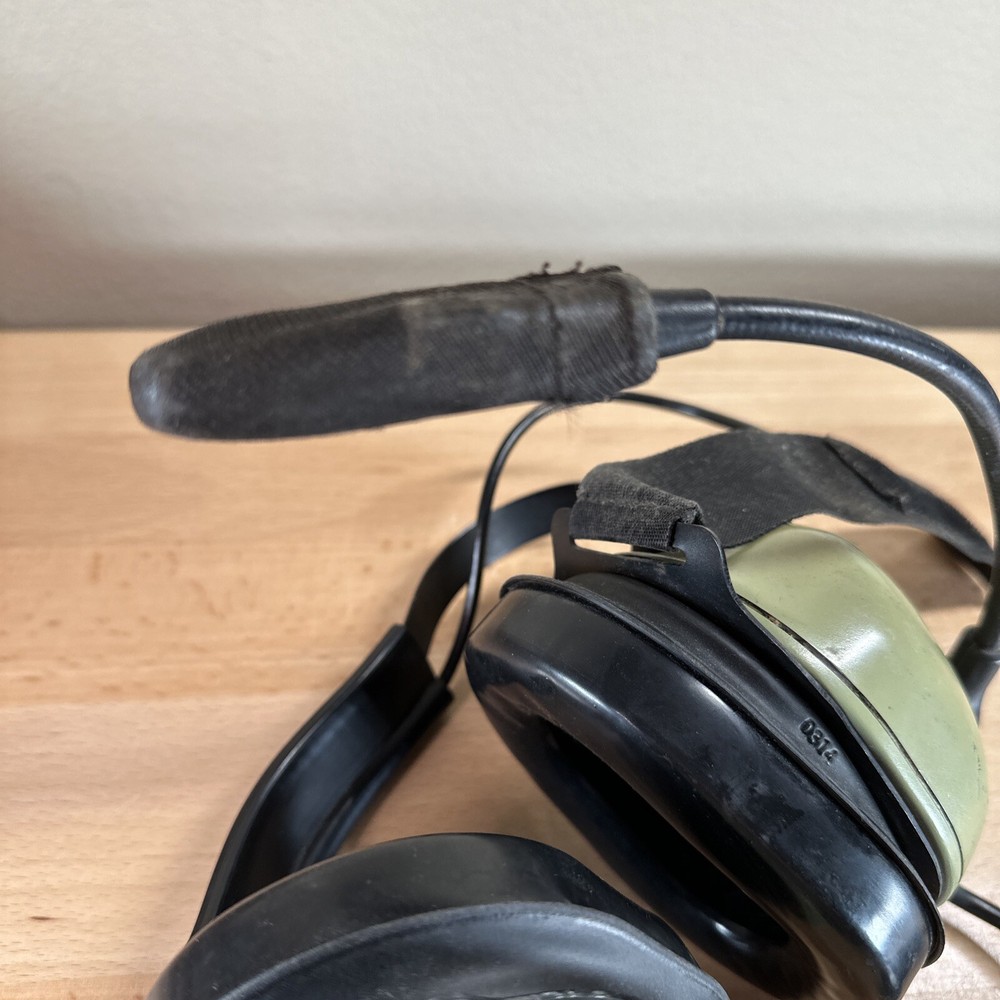 David Clark Aviation Headset Model H6240-51 Untested