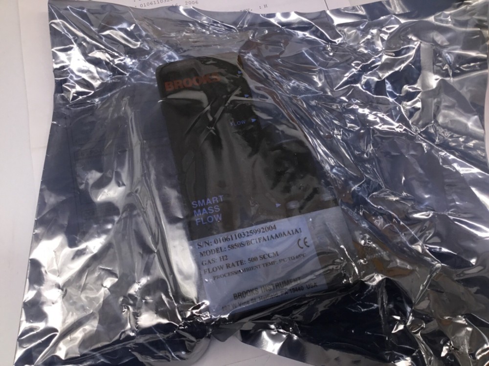 Brooks H2 Mass Flow Sensor 5850S BC1FA1AA0AA1A1 500SCCM New!