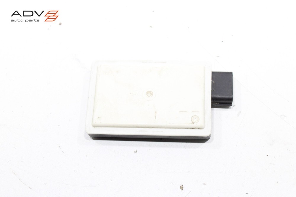 2017 - 2019 CADILLAC ATS REAR RIGHT BLIND SPOT RADAR SENSOR MODULE OEM