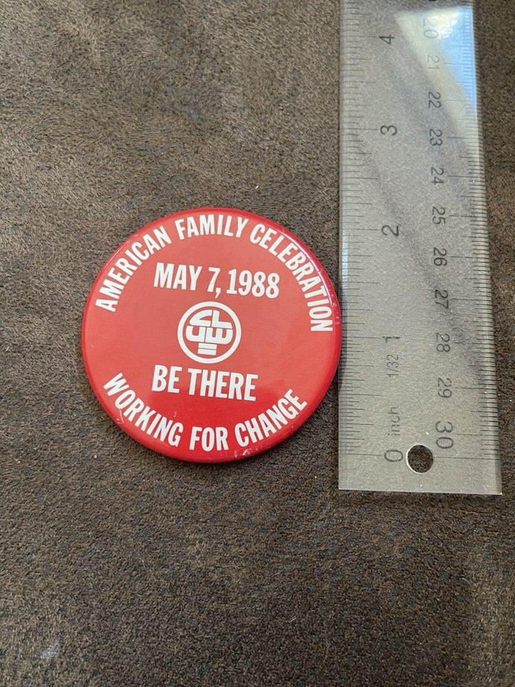 Vintage red UAW (United Auto Workers) union pinback button