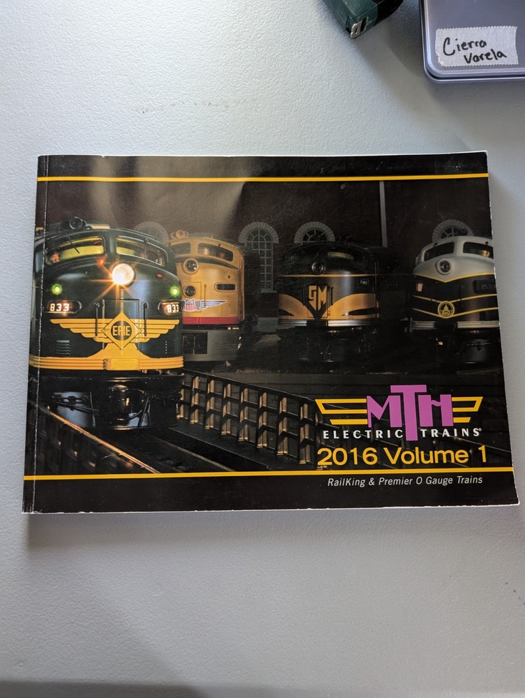 Lionel Train Books/ Catalogs, Atlas Bundle