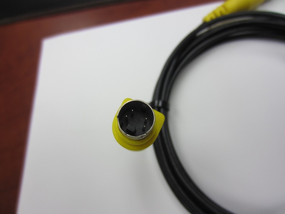 S-video to BNC Cable - 6 Feet