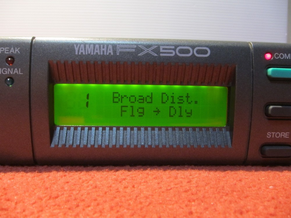 Yamaha Multi Effects Processor FX500 Guitar Effect w/ AC Adapter / Fast Shipping