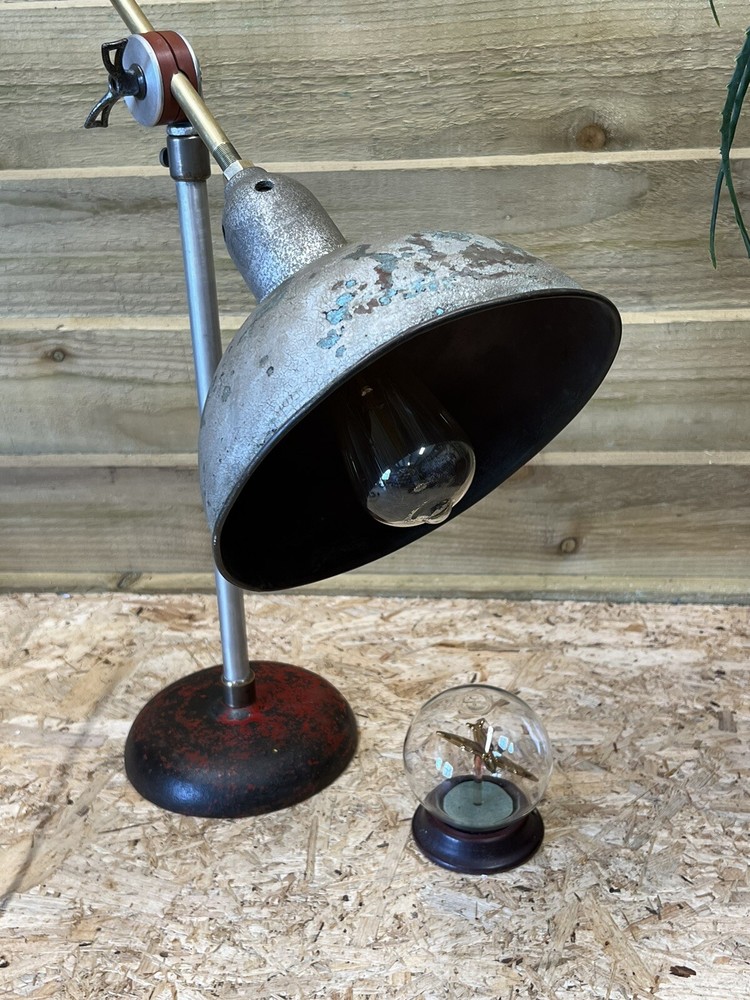 Vintage Industrial Age Engineering Bench Lamp Adjustable Desk Lamp Distressed.