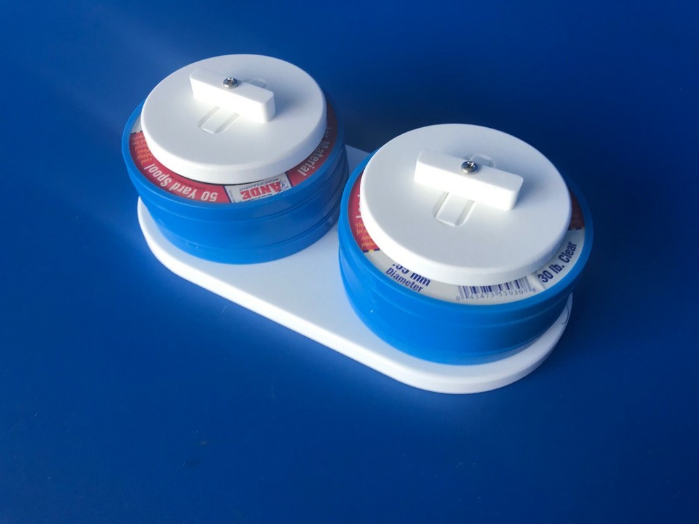 Double Starboard Spool Leader Holder