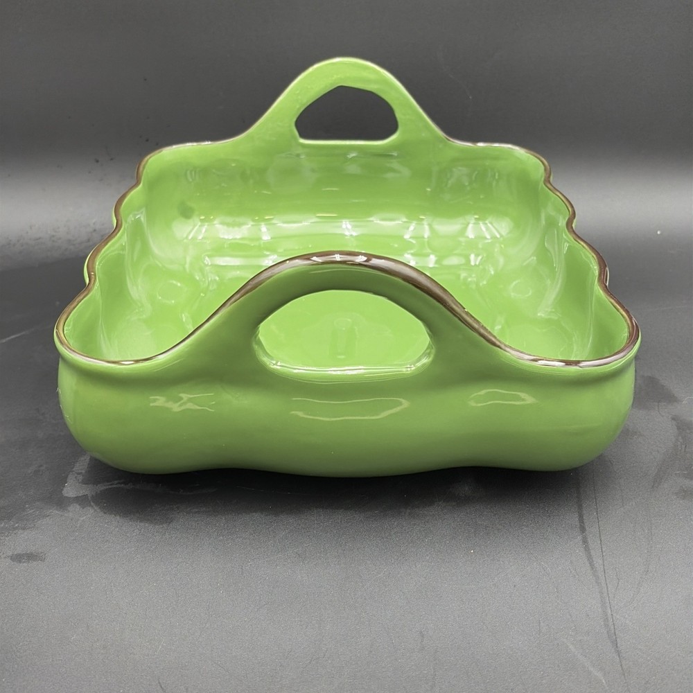 LTD Commodities 3- Piece Scalloped Ceramic Nesting Bakeware Set-Red,Green&Yellow