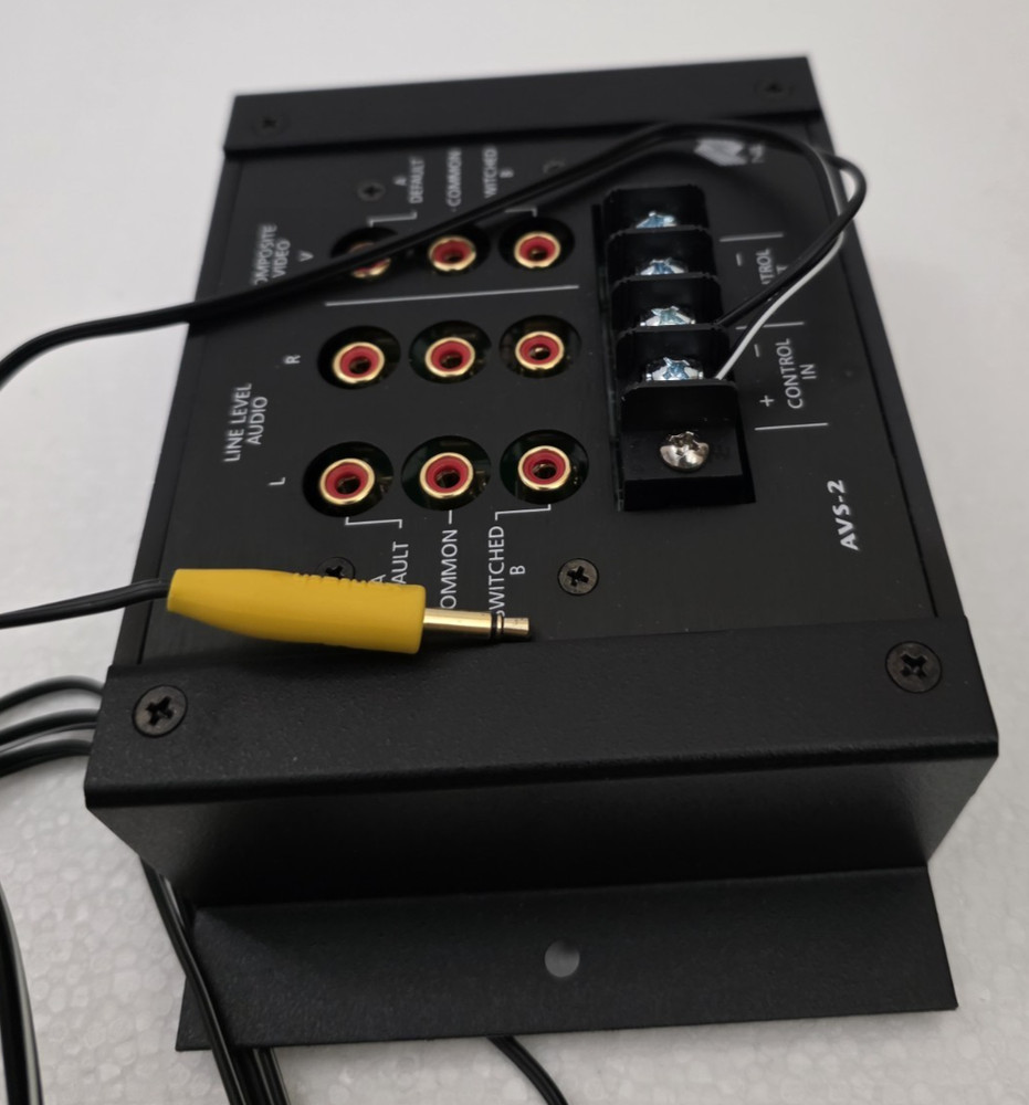 NILES AVS-2 Coltage Activated A-B Switch