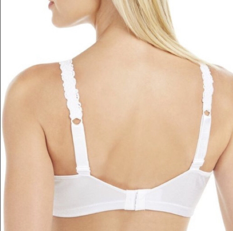 Bali Smoothing Bra Lightly Lined Back Smoothing Underwire Unlined 38DD