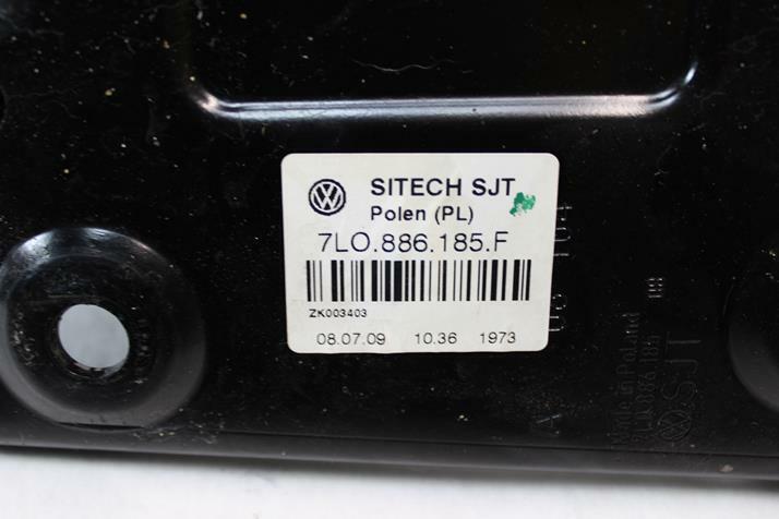 VW SEAT MOUNTING BRACKET 7L0886185E