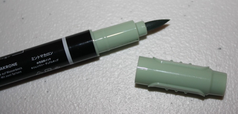 Stampin Up Retired MINT MACARON Marker Great Condition! Green