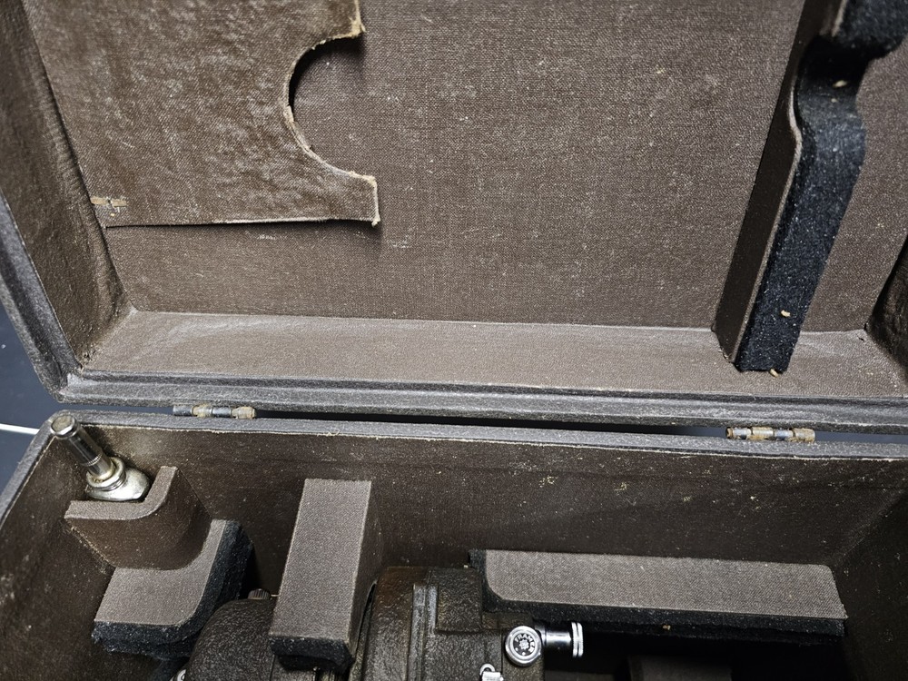 Bell & Howell Filmo 8mm Master 400 Projector