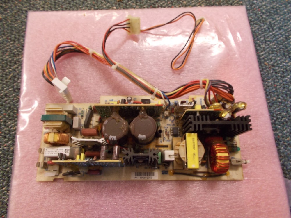 HP 0950-2352 700RX Power Supply