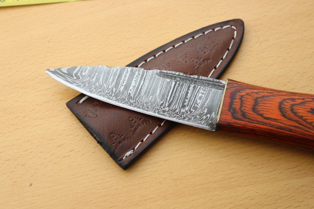 8 inches Celtic Scottish Dirk SGIAN DUBH DAGGER Bone Handle Knife.