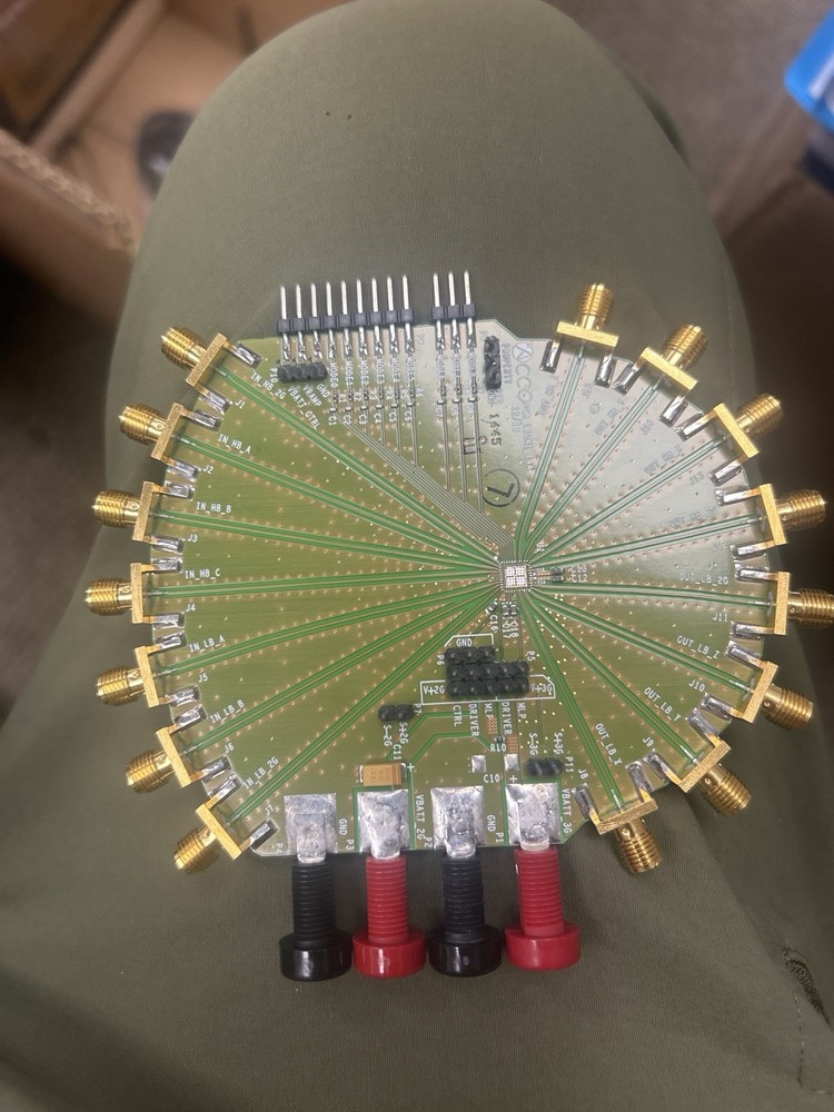Evaluation Board Rf Microwave ￼